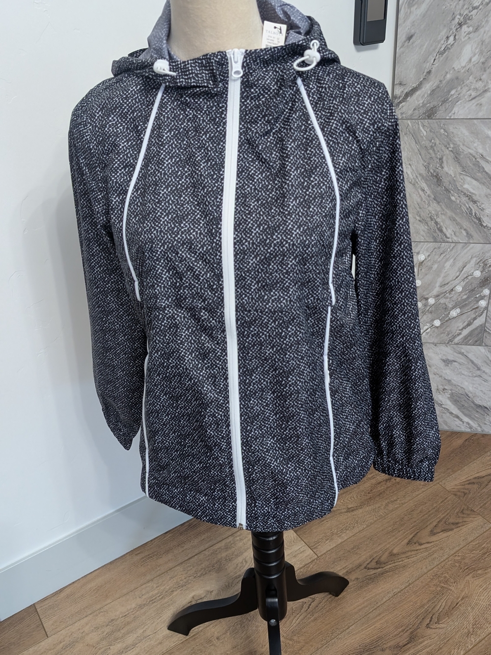 T by Talbots Gray Patterned Jacket